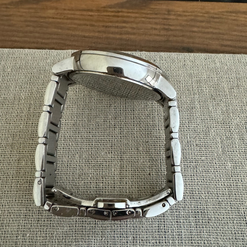 Kate Spade Watch - Picture 6 of 6